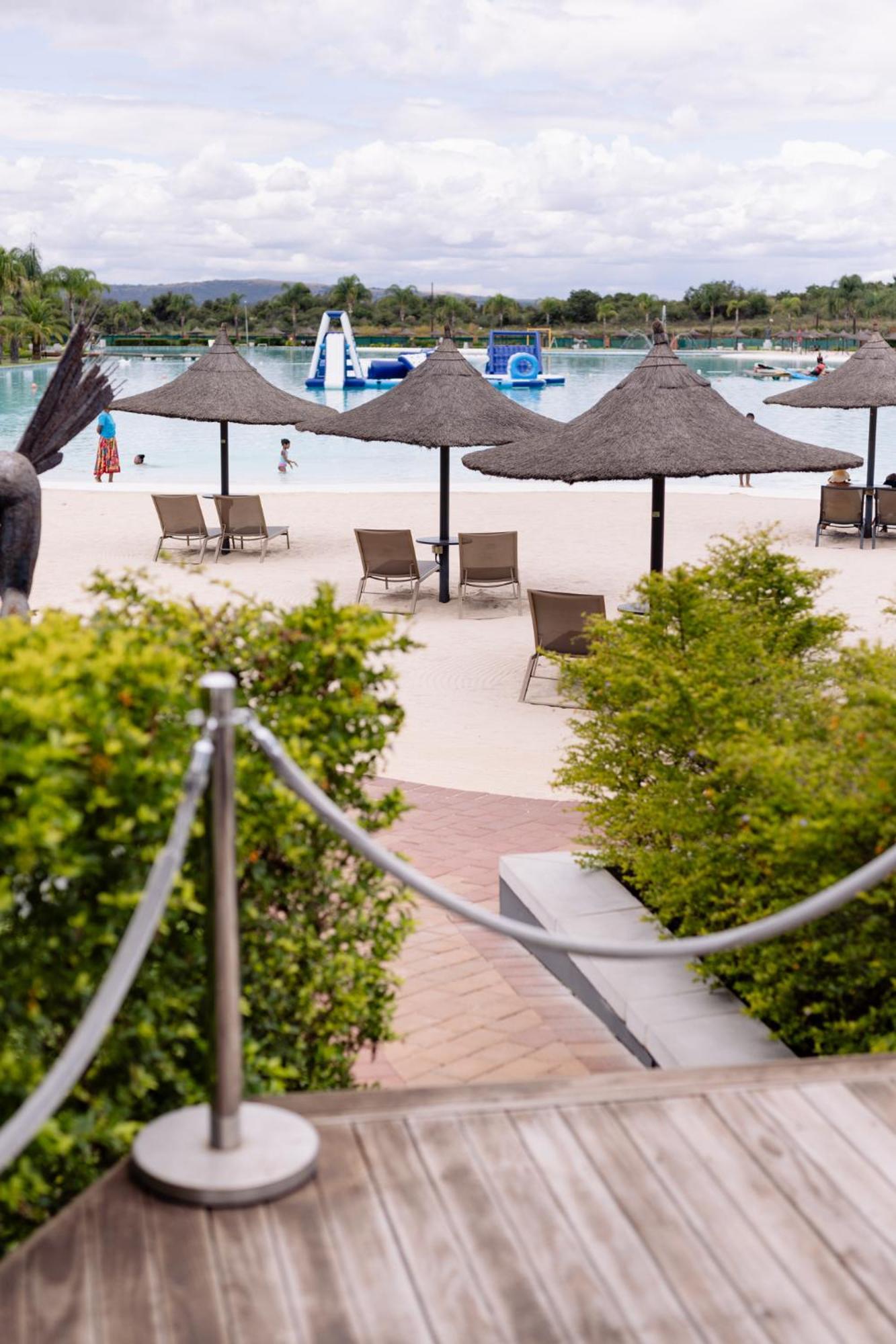 Mint Resorts The Blyde Pretoria-Noord エクステリア 写真